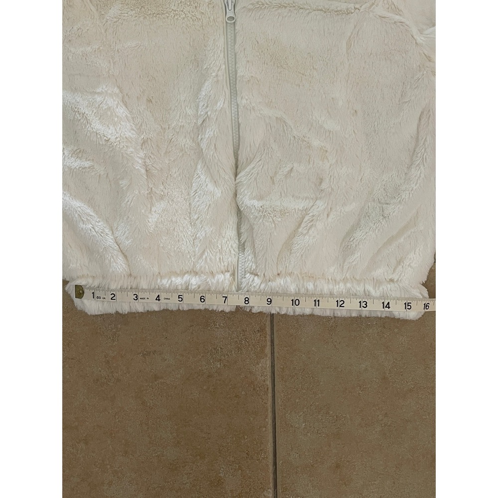 White Faux Fur Hooded Zip Up Cropped Jacket Size Small - Picture 8 of 9
